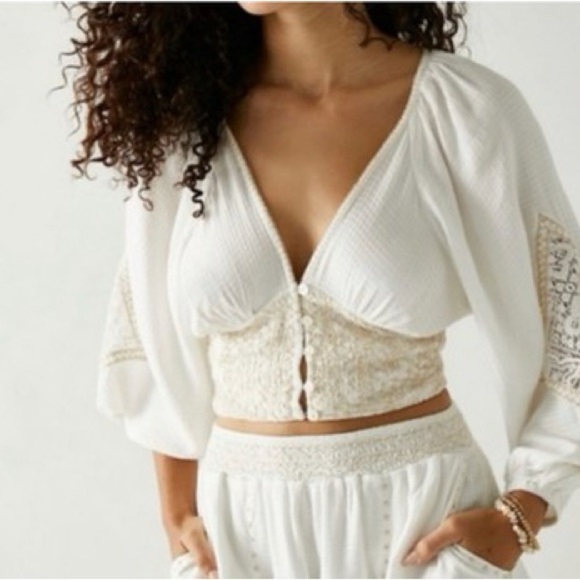 Free People Tops - New! Free People Sexy Cropped Boho Peasant Blouse Ivory Embroidered Size S Lace